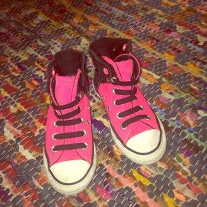 Little girl size 11 Converse.